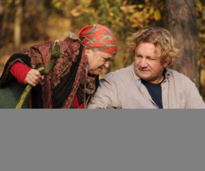 Ranczo 9 sezon odc. 112. Babka (Grażyna Zielińska), Kusy (Paweł Królikowski)