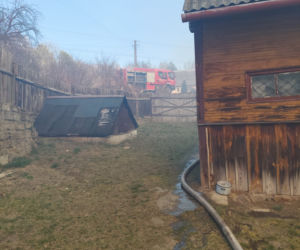 Płonie ponad 10 ha traw w Brodach! Na miejsce leci samolot gaśniczy