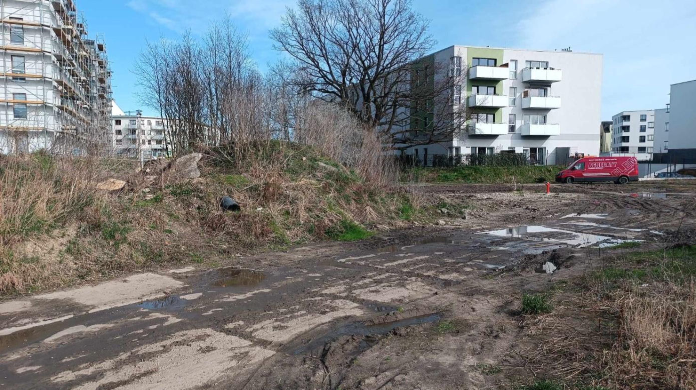 Miasto chwali się Parkiem Krzyckim. Na hucznym otwarciu mieszkańcy zastali plac budowy 