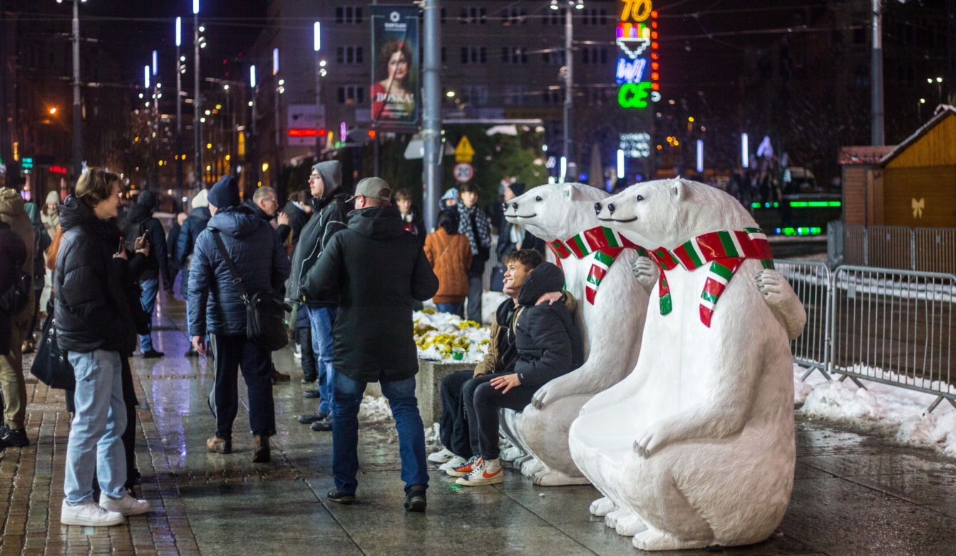 Jarmark Świąteczny w Katowicach 2024 przyciągnął tłumy mieszkańców województwa śląskiego
