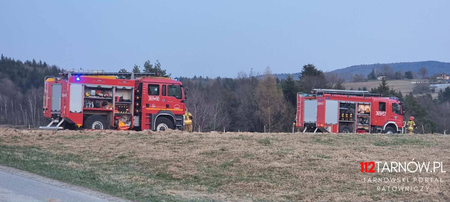 Wypadek w lesie w Czermnej. 10-latek spadł z ciągnika [ZDJĘCIA]