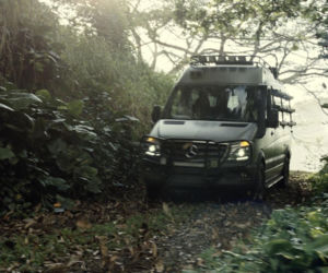Mercedes w filmie Jurassic World