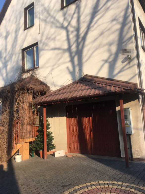 14-latek zaszlachtował przybraną mamę