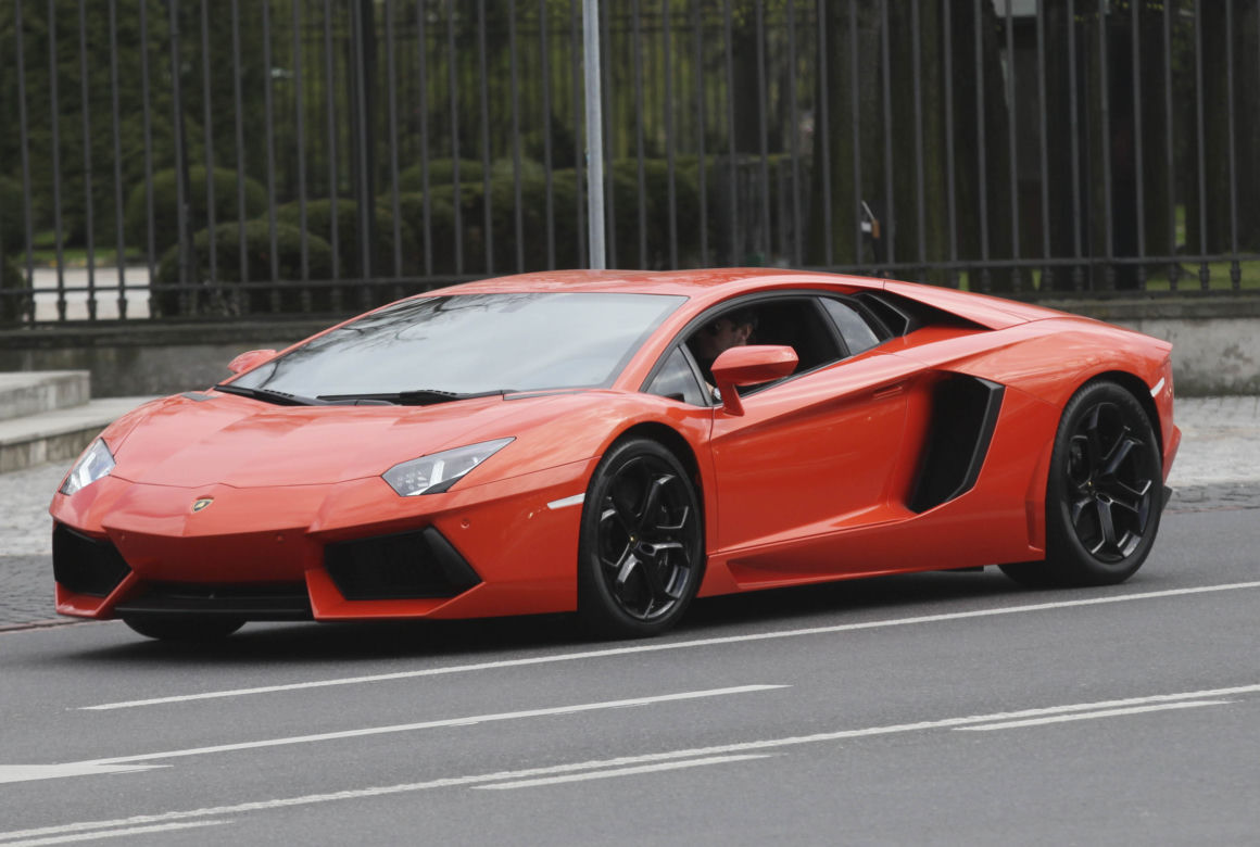 Kuba Wojewódzki w Lamborghini Aventador