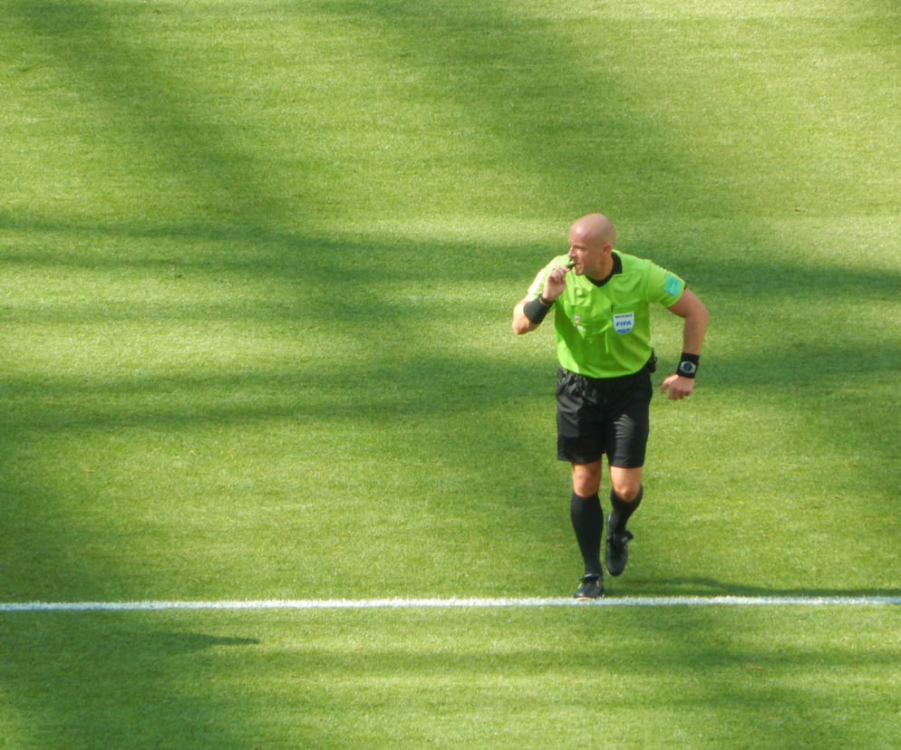 Szymon Marciniak pod lupą Fifa