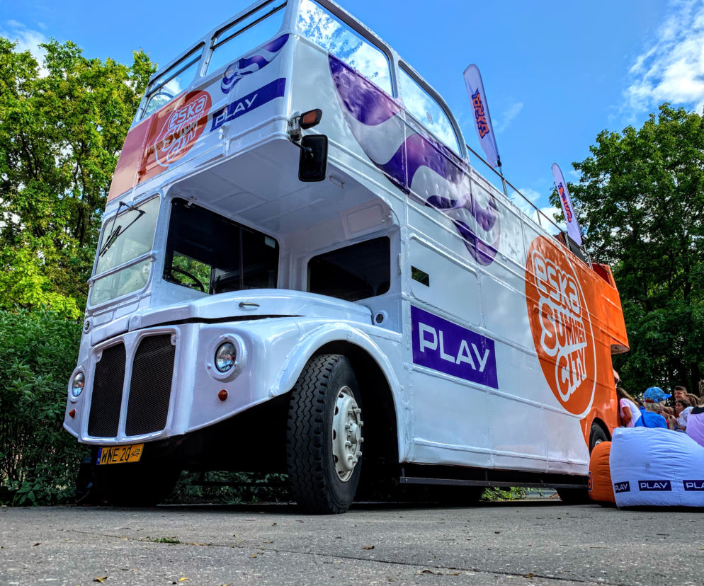 Imprezowy autobus Eski w parku Kasprowicza na Łazarzu!