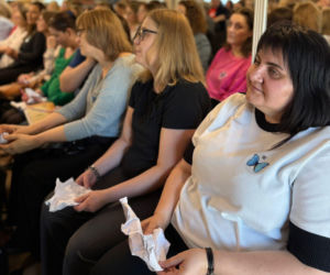 Świat Niebieskich Motyli w Starachowicach. Jak IV Ogólnopolska Konferencja zmienia rzeczywistość osób w spektrum autyzmu