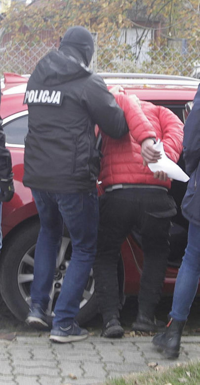 Zwłoki małego Leona zakopane za domem. Chłopczyk potwornie cierpiał przed śmiercią
