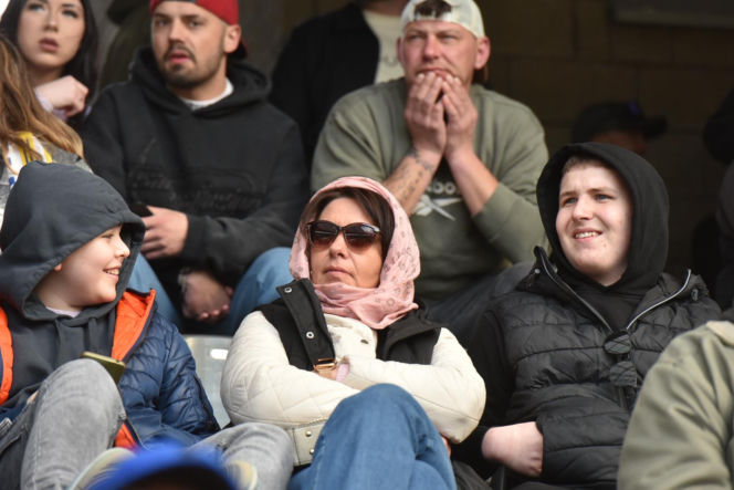 PRES Grupa Deweloperska Toruń - Stelmet Falubaz Zielona Góra, zdjęcia kibiców i zawodników ze sparingu na Motoarenie