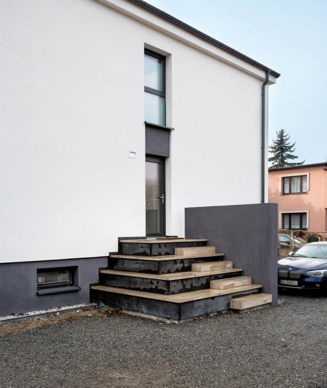 Remont kostki z lat 70.