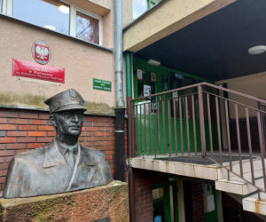 Szkoła Podstawowa na 103 mieści się na warszawskiej Sadybie