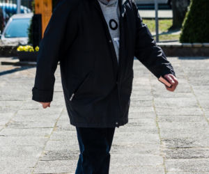Koronawirus w Trójmieście. Ochroniarze Lecha Wałęsy w maseczkach