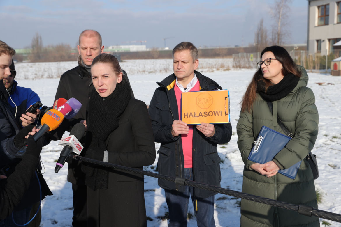 Południowa Obwodnica Warszawy wciąż dudni. Interweniują radni i posłanka 