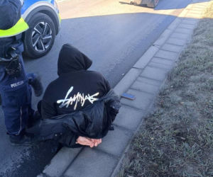 Brawurowy pościg ulicami miasta. 26-latek miał sporo na sumieniu