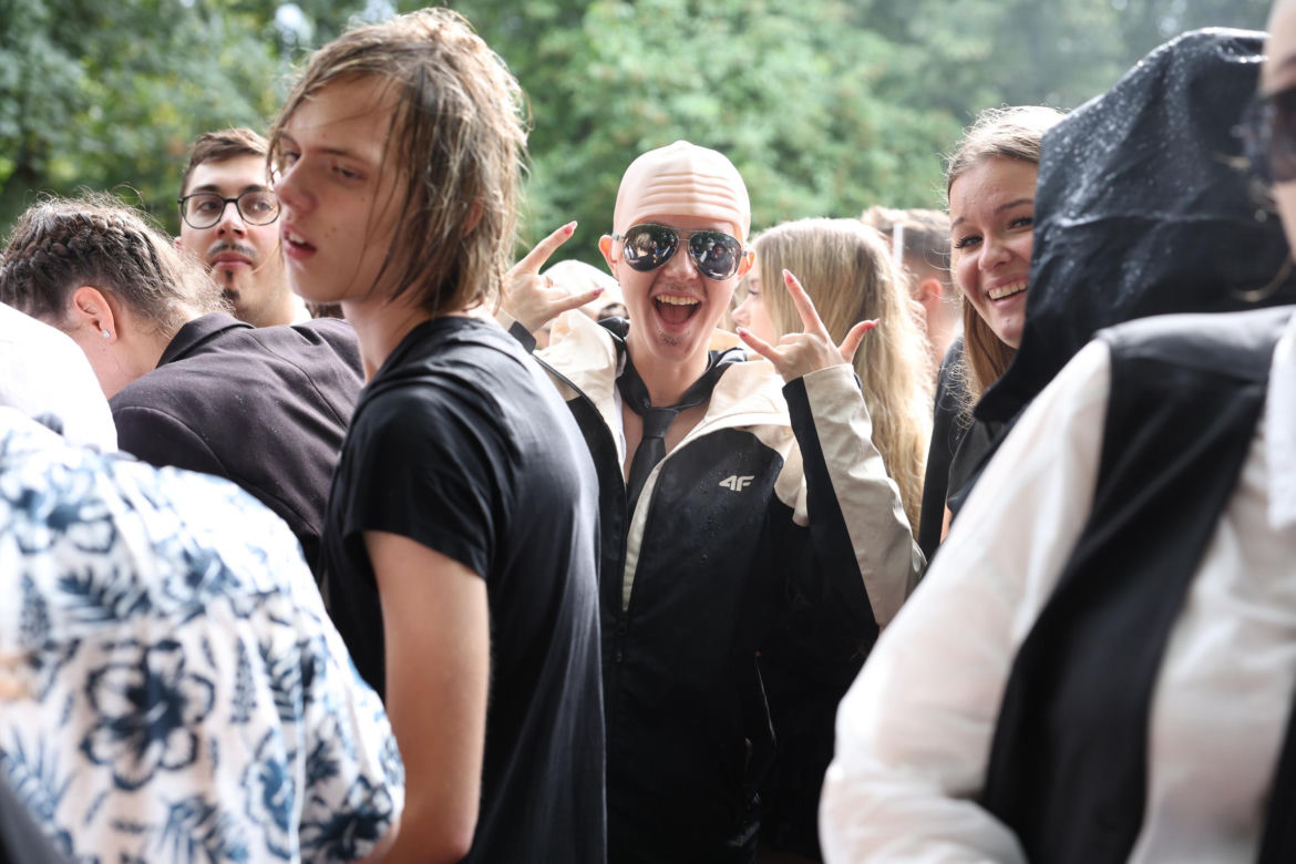 Fani przed koncertem Pitbulla