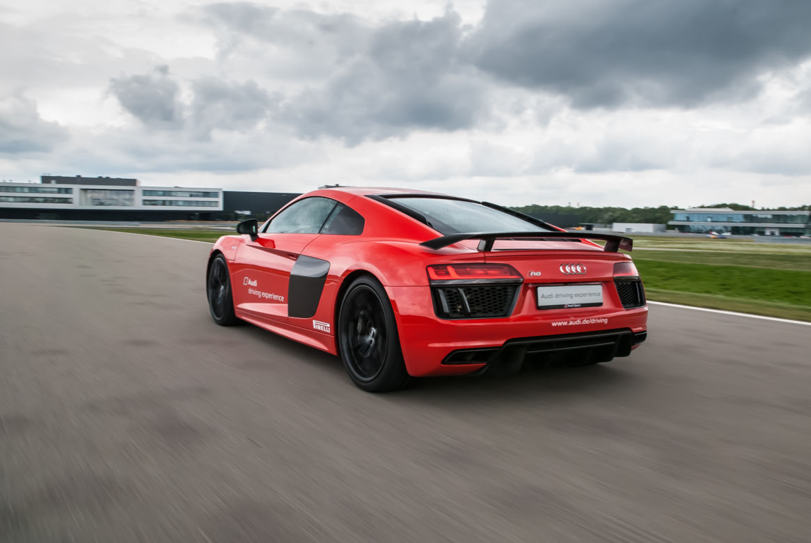 Audi R8 plus V10 5.2 FSI quattro S tronic