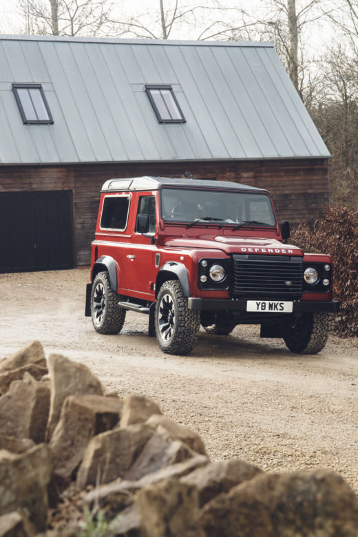Land Rover Defender Works V8 - 70th Edition
