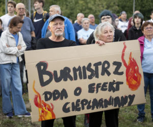 Protest w Piasecznie przeciwko Data Center