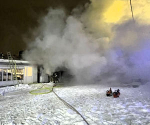 Nocny pożar przy Bakalarskiej, na miejscu 19 zastępów. Warunki były ekstremalne