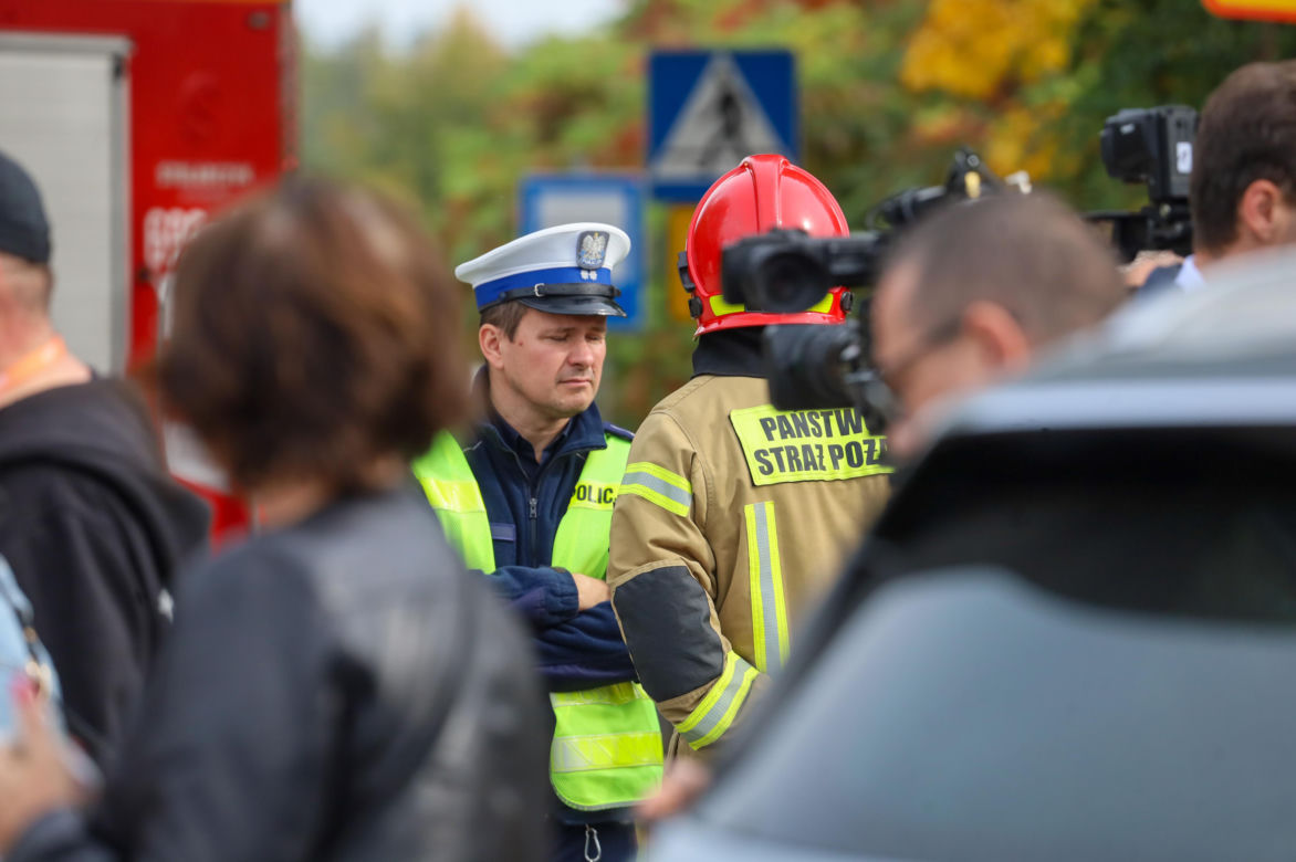 Woźna zginęła w szkole z rąk 15-latka. Bliscy pożegnali Darię. "Oddała życie za innych"