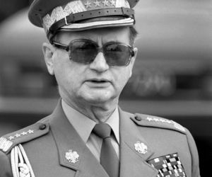 Nie nosi żałoby po generale
