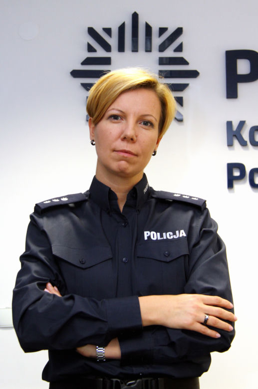 MATKA POCHANKE POGRYZŁA SĄSIADA.