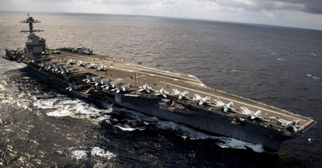 Gigantyczny koszt i polityczna presja. Marynarka Wojenna USA dokonuje przeglądu lotniskowców typu Ford