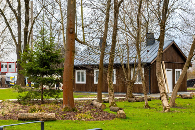 Domki fińskie na Polu Mokotowskim w Warszawie