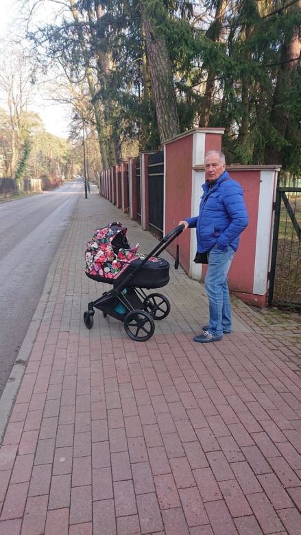 Karol Strasburger ma teraz czas na wychowanie córeczki
