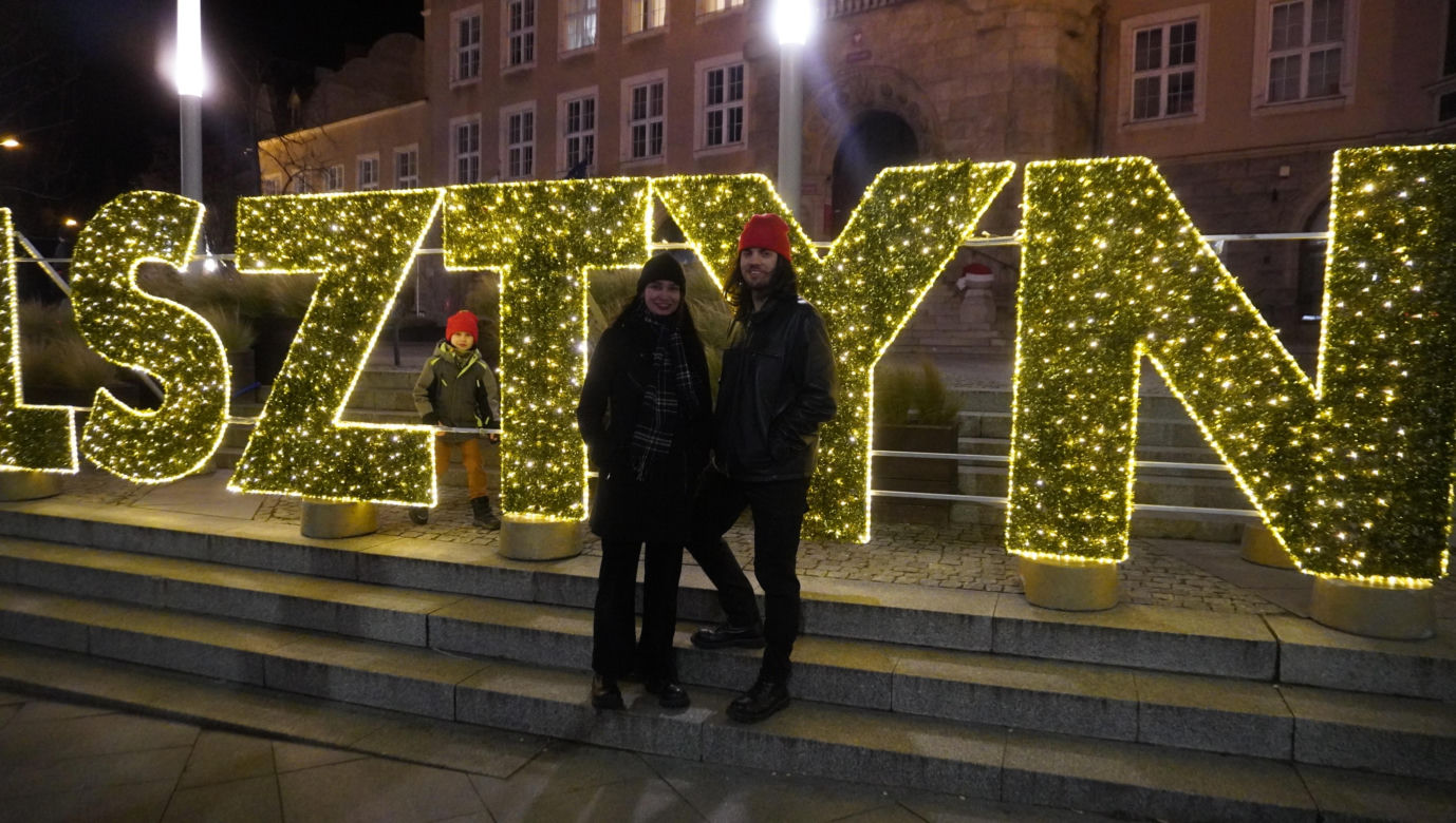 Olsztyn rozświetliły świąteczne iluminacje. Stare Miasto i centrum zachwycają!