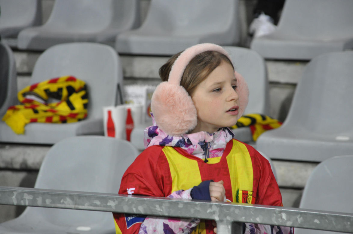 Korona Kielce - ŁKS Łódź. Zdjęcia kibiców na Suzuki Arenie