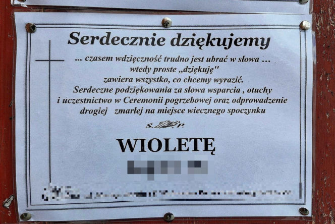 Biała trumna i białe kwiaty - tak Wąbrzeźno żegnało Wioletę, która utonęła w jeziorze