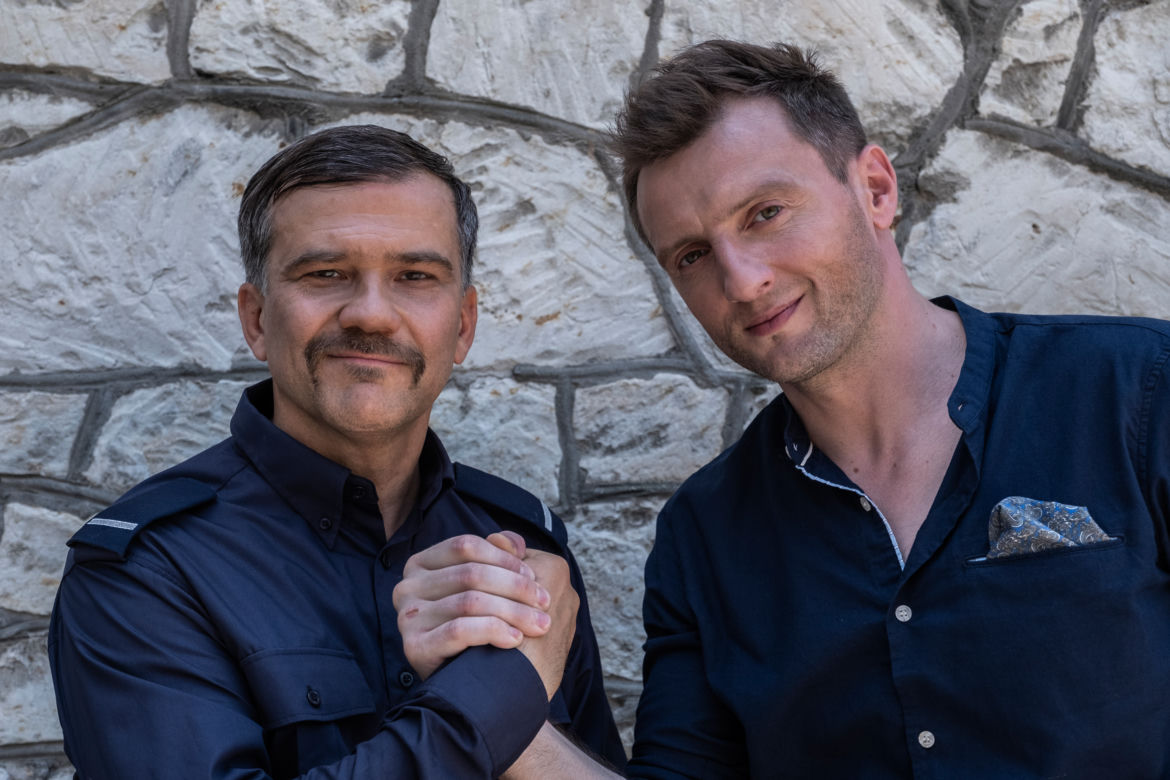 W rytmie serca 5 sezon odc. 54. Szarek (Dariusz Toczek), Sebastian Skory (Arkadiusz Smoleński)