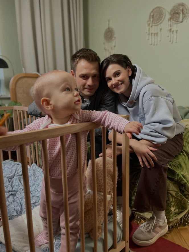 Na dobre i na złe na planie. Blanka (Pola Gonciarz), Mario (Marcin Korcz), Nina (Rita Sobocińska)