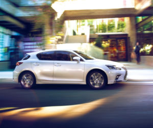 Lexus CT200h lifting 2018