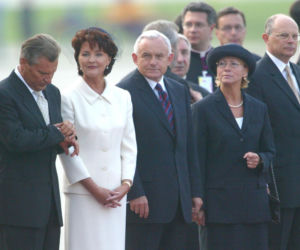 Wiśniewski z Mandaryną cofnęli nas do 2002