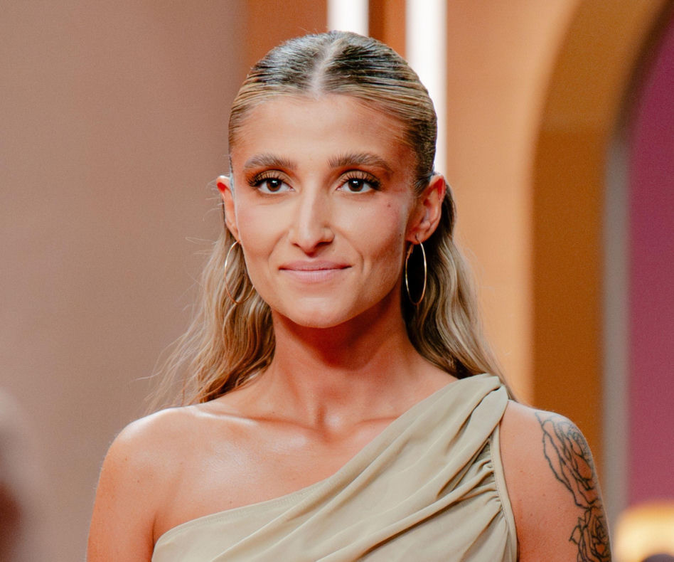 Julia uderza w produkcję i montaż "Love is Blind"