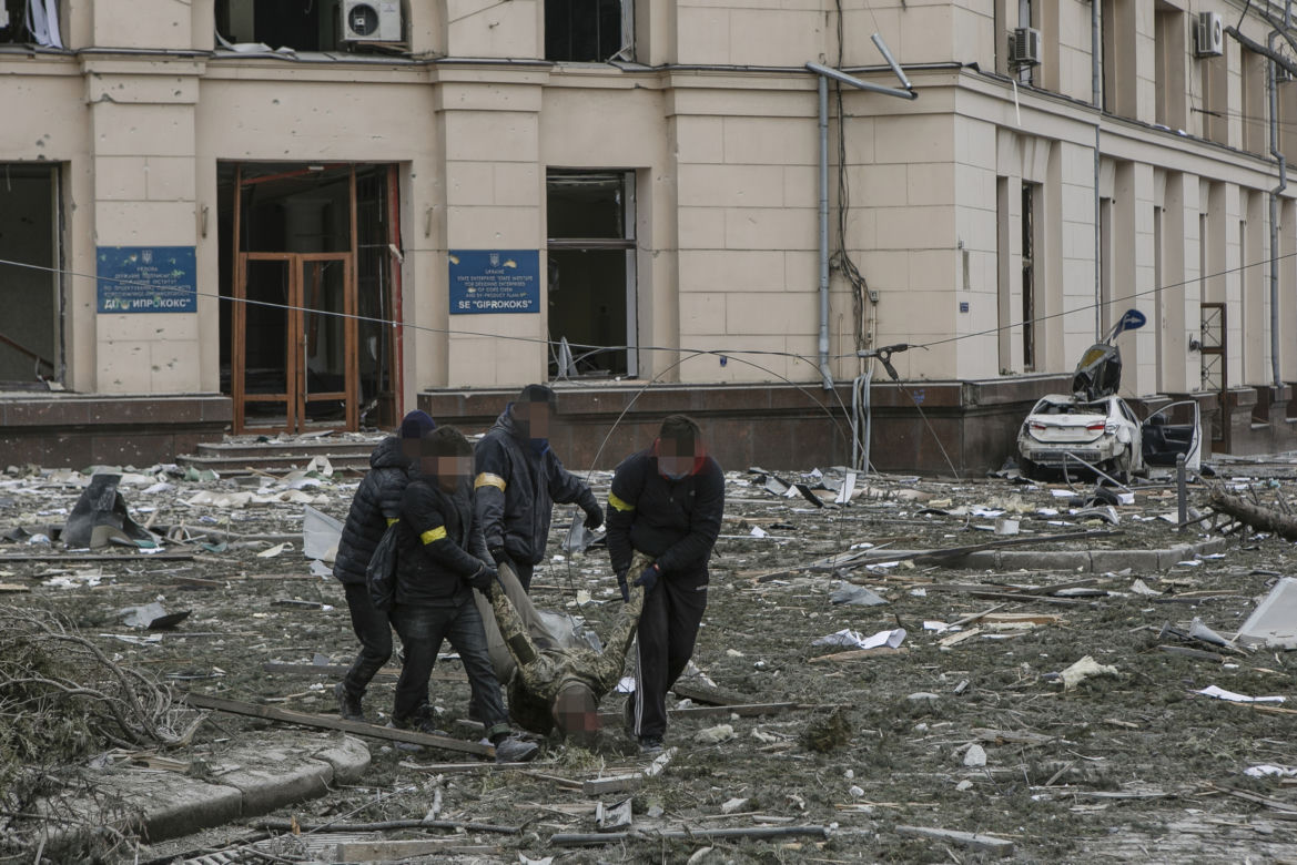 Ukraina/ 21 zabitych, ponad 110 rannych po atakach w Charkowie i Kijowie