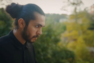 Dziedzictwo, odcinek 871: Poyraz ratuje Nanę i Yusufa przed Szakalem. Mężczyzna nie zamierza zostawić ich bez ochrony