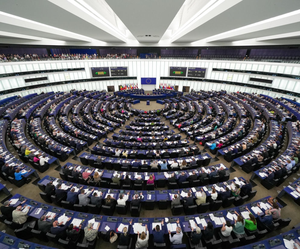 UE uderza w Rosję nowymi sankcjami. Rekordowa liczba podmiotów na czarnej liście