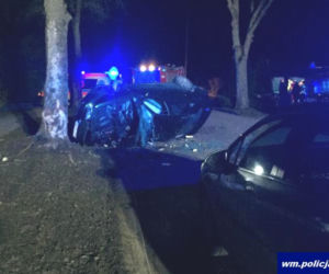 Wypadek w Bartoszycach. PIJANY OJCIEC jechał z 7-latkiem. Dziecko zabrał śmigłowiec LPR
