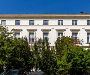 Foksal 10 w Warszawie