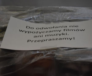 Biblioteki już otwarte. Tak teraz wygląda wypożyczanie lektur! Książki na kwarantannie [ZDJĘCIA] 