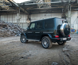 Mercedes-Benz G500 4Matic 9G-Tronic