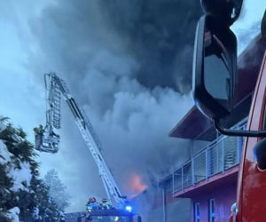 Pożar hali magazynowej w Skawinie