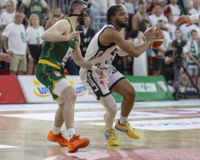 Mecz finałowy Legia Warszawa - Zastal Zielona Góra