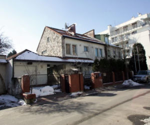 Zburzyli dom Kasi Figury