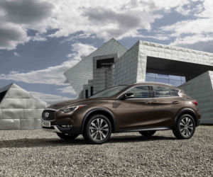 Infiniti QX30 
