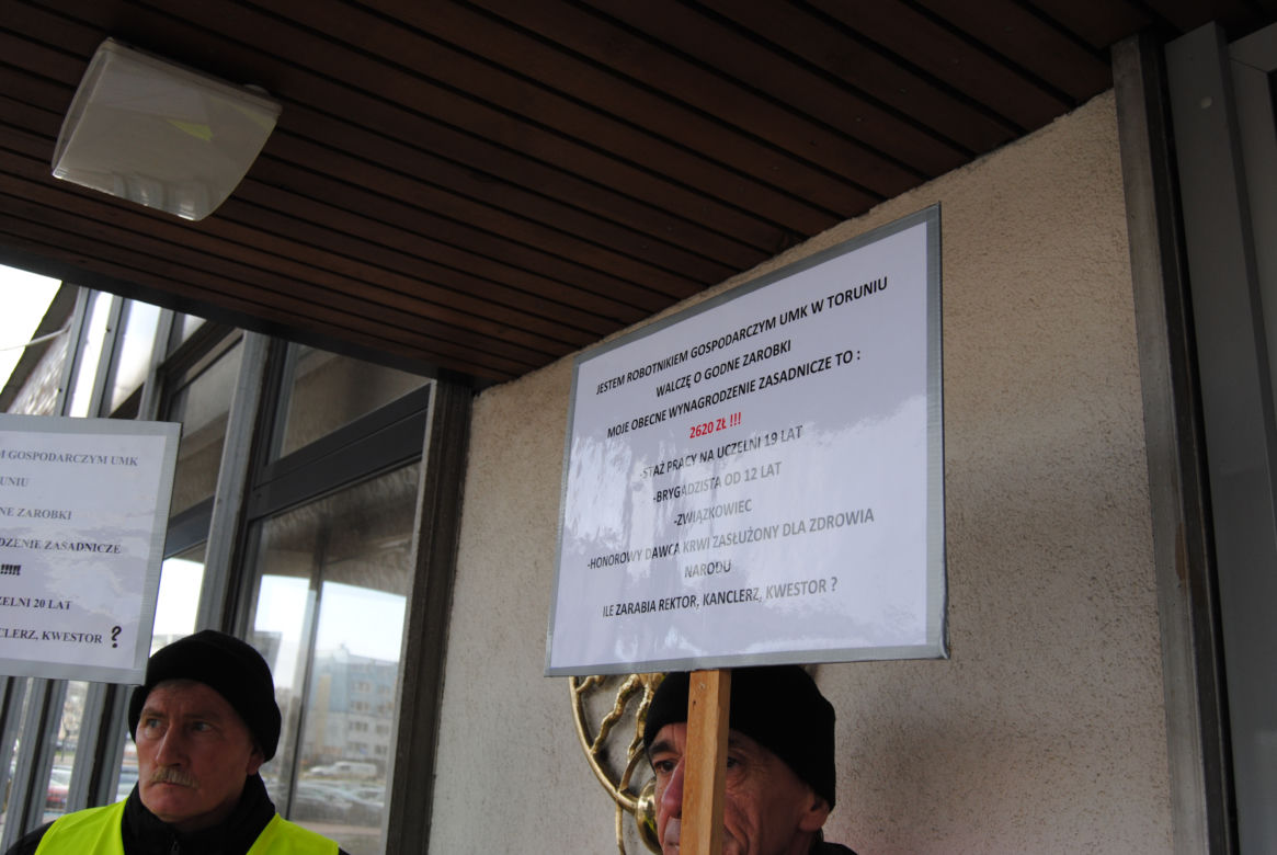 Sławomir i Zbigniew bohaterami Torunia. Wywalczyli podwyżki na UMK