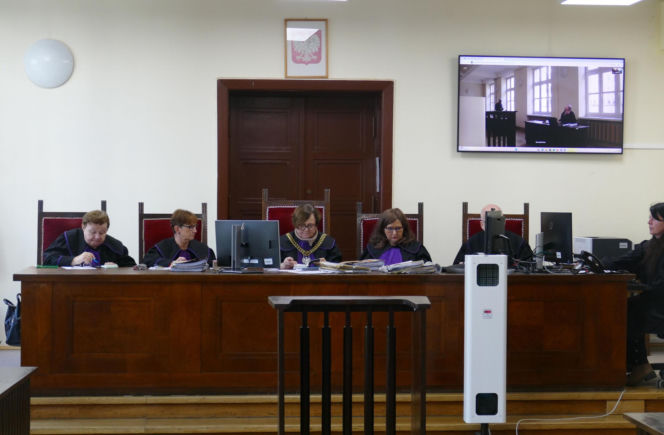 Podpalił Pawła na przystanku. Był badany przez psychiatrów. To wpłynie na wyrok